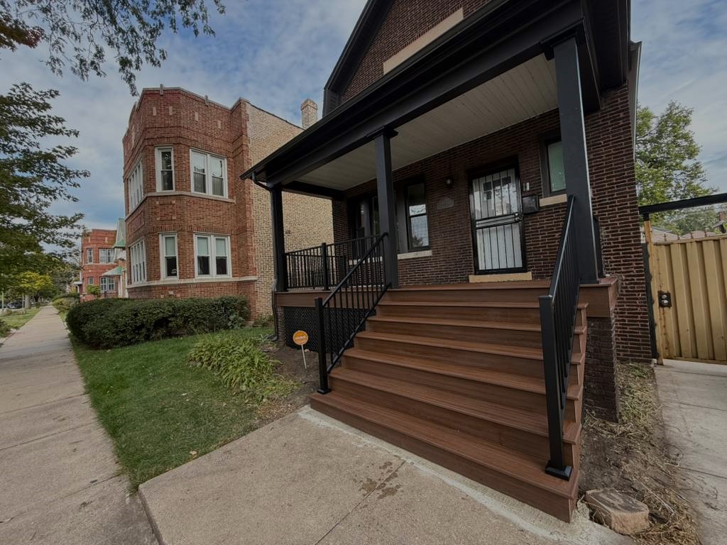 Deck & Porch Brother's - Outdoor Solutions